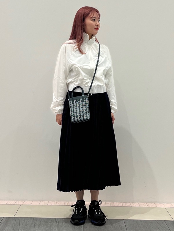 ⭐️未使用⭐️ LACOSTE フード付きショートコート ラコステ LACOSTE ショートトレンチコート （ネイビー